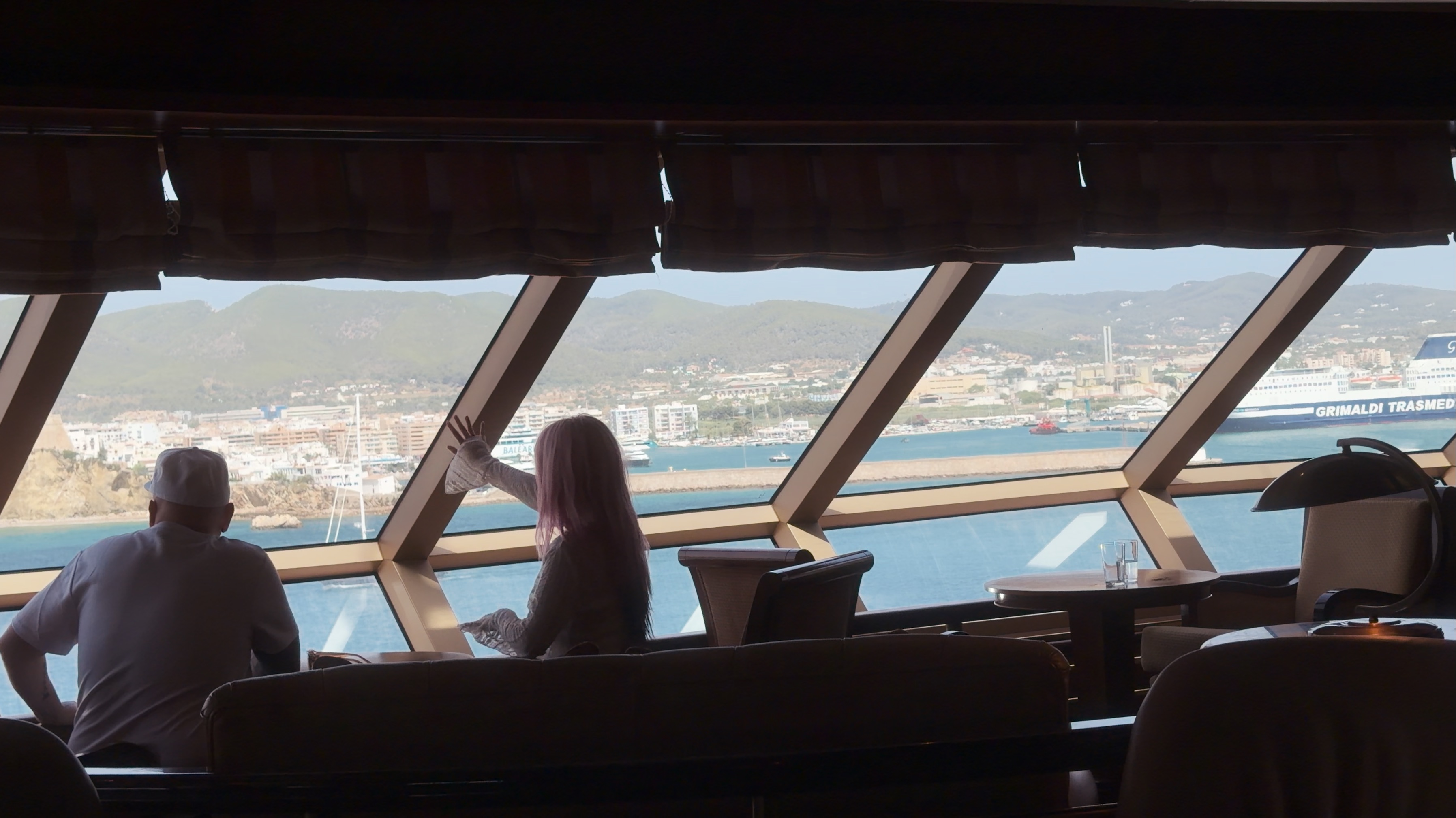 Queen Victoria Cruise Q&A: Barcelona Terminal, Dining, and Booking Tips