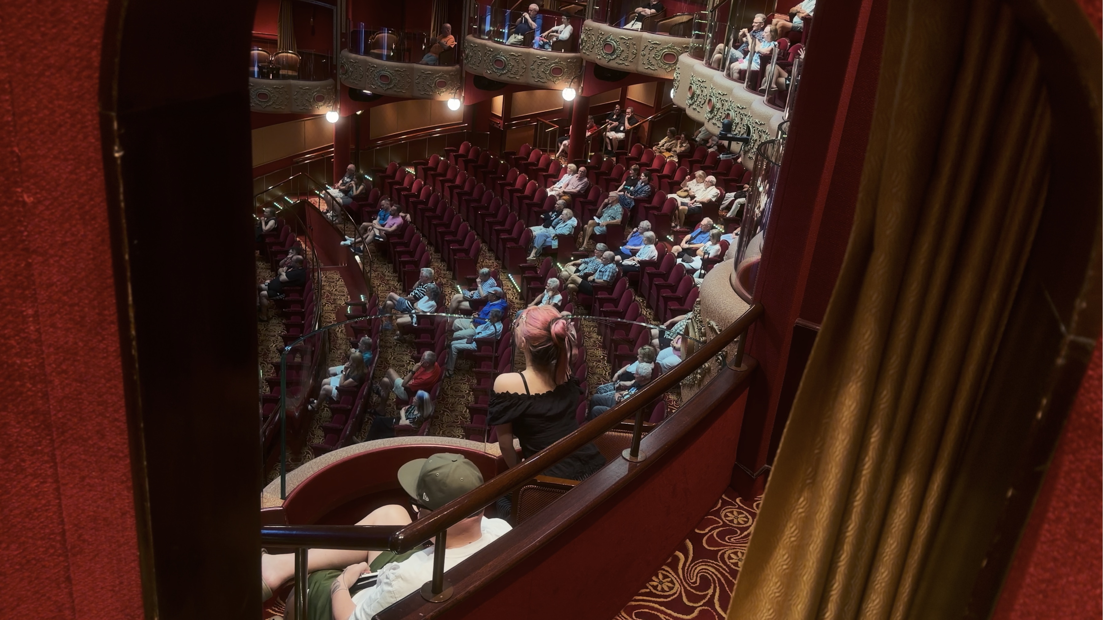 Queen Victoria Ship Tour: Cunard's Middle Sister, Every Deck Explored still